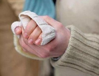 冬天手腳冰涼·用熟三七粉！